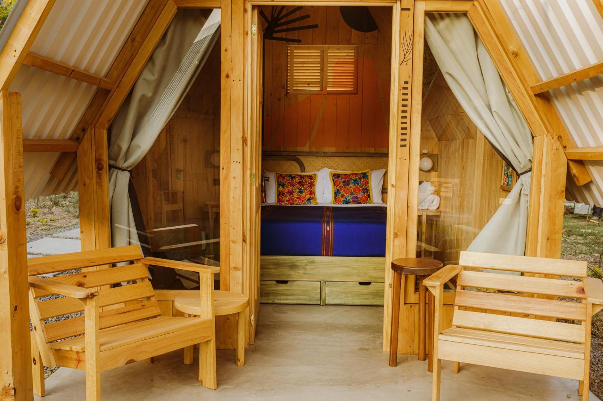 Hotel Socialtel Atitlan 3*