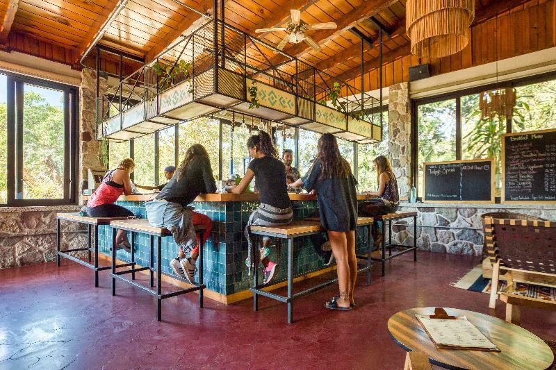 Socialtel Atitlan מלון